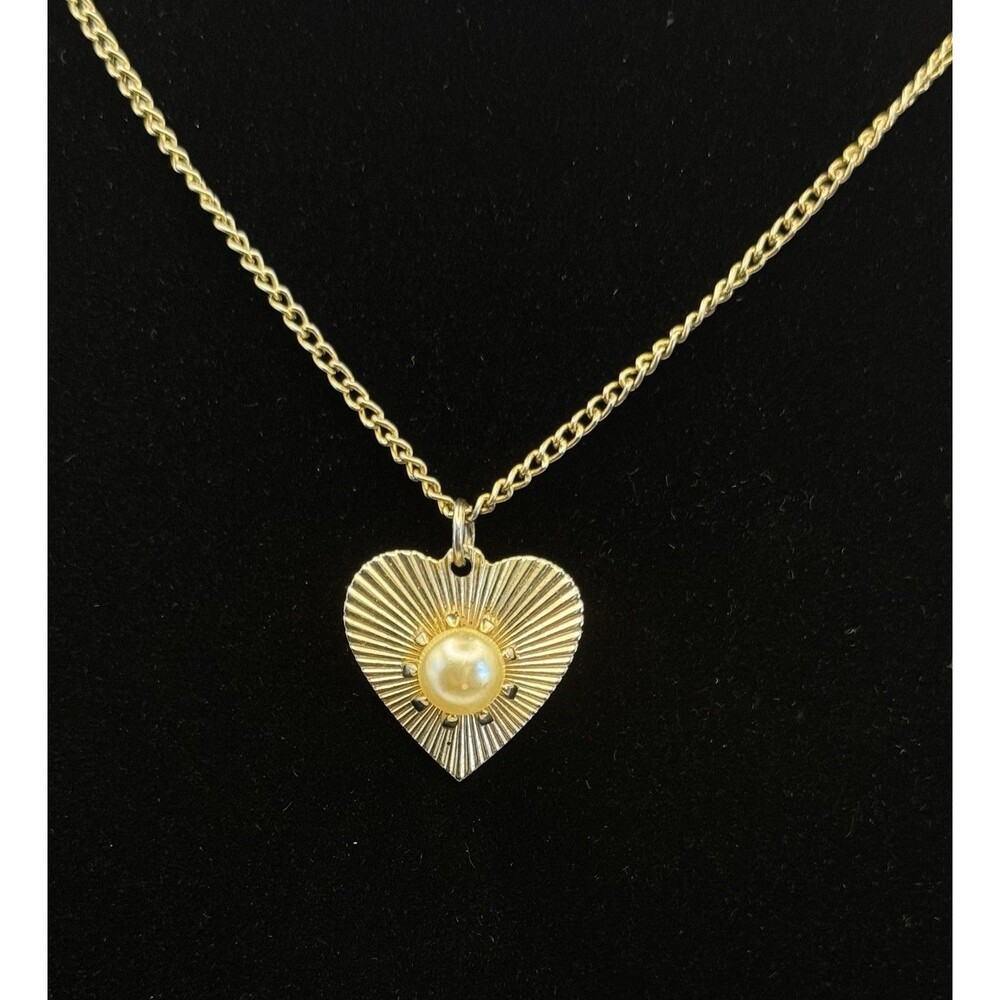 Vintage 80s Sunburst Heart Pendant Necklace Gold Tone Faux Pearl 16”inch Chain